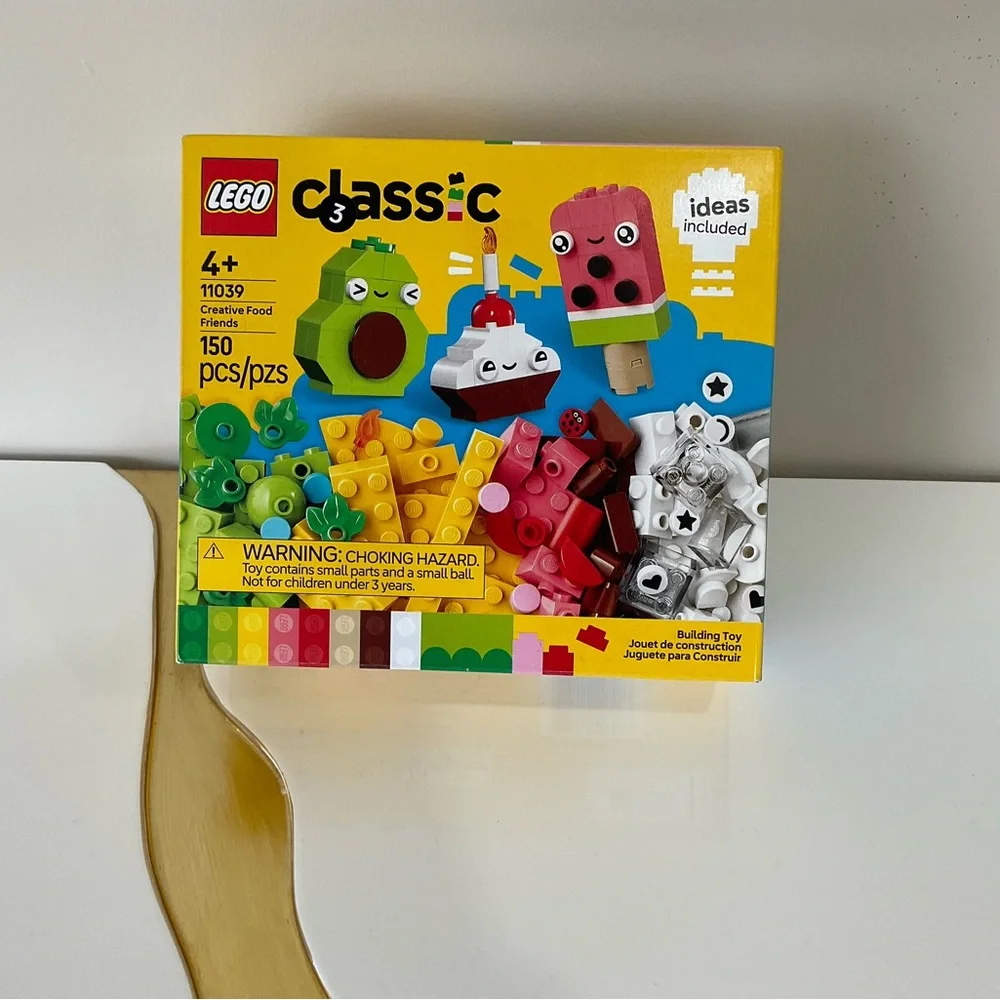 LEGO Classic Creative Building Set - Red, Green, Yellow